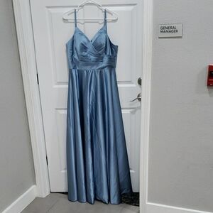 Elegant Blue Maxi Dress